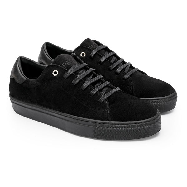 CLASSIC BLACK