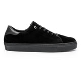 CLASSIC BLACK
