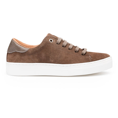 SLIP ON BEIGE STUDS