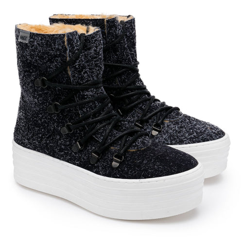 SNOW BLACK