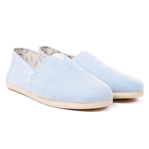 CLASSIC LIGHT BLUE