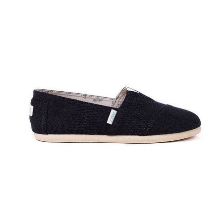 SLIP ON BEIGE STUDS
