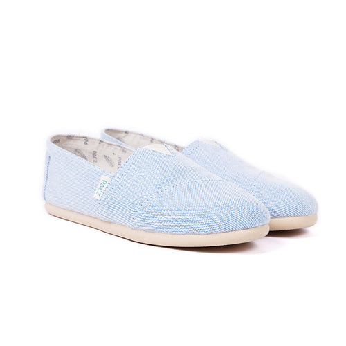 CLASSIC LIGHT BLUE