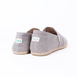 ESSENTIALS GREY