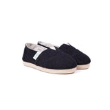 CLASSIC BLACK