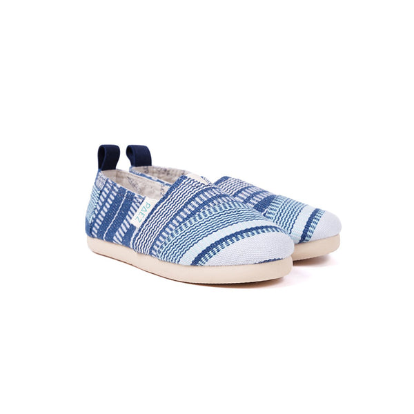 BACKPACKER BLUE