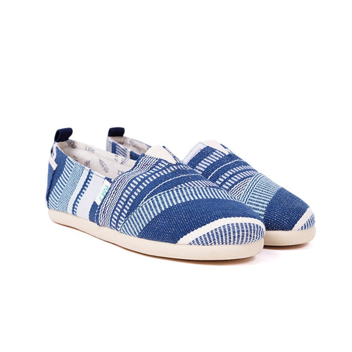 BACKPACKER BLUE