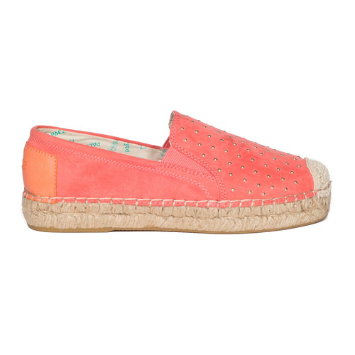 SLIP ON PINK STUDS