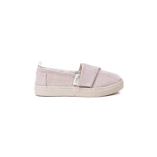 SLIP ON SAND