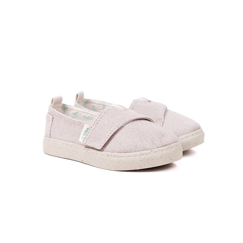 SLIP ON SAND