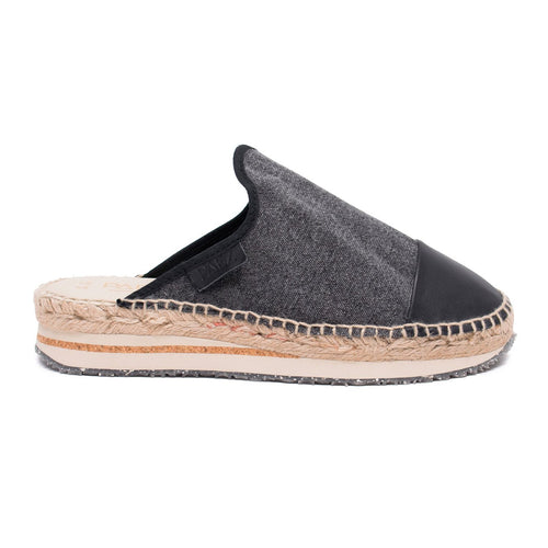 CLOG BLACK