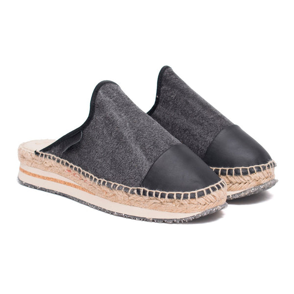 CLOG BLACK